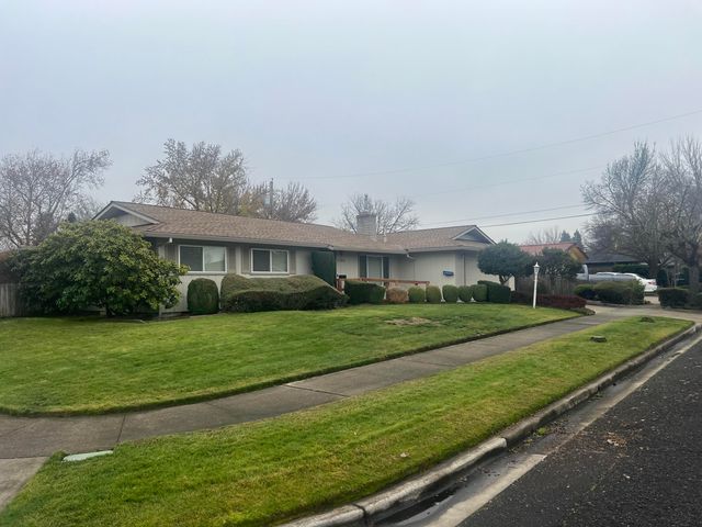 2284 Jubilant Avenue, Medford, OR 97504