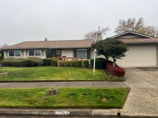 2284 Jubilant Avenue, Medford, OR 97504