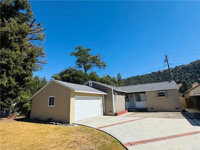 1852 Grier, Pomona, CA 91766