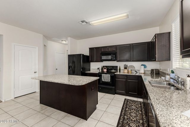 5149 E SMOKY QUARTZ Road, San Tan Valley, AZ 85143