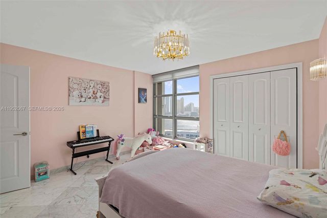 3500 Mystic Pointe Dr 2908, Aventura, FL 33180