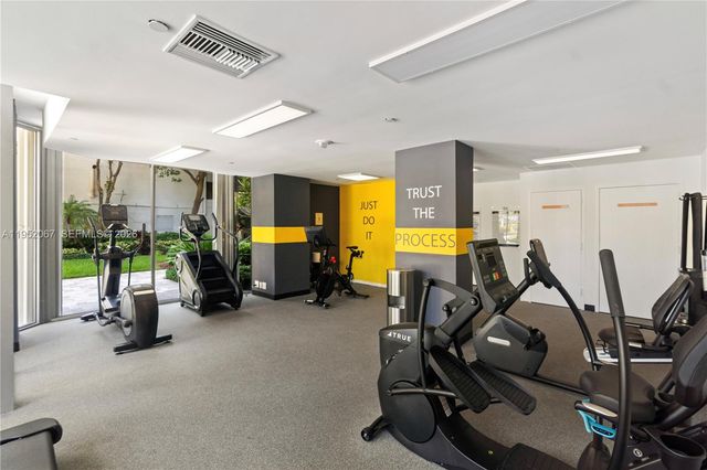 3500 Mystic Pointe Dr 2908, Aventura, FL 33180