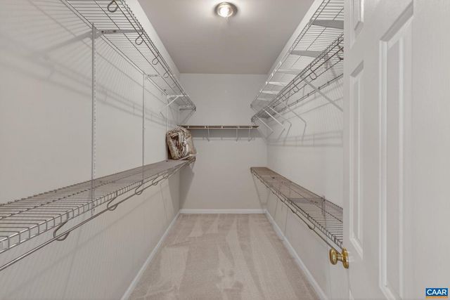 102 HAPPY VALLEY RD, Keswick, VA 22947