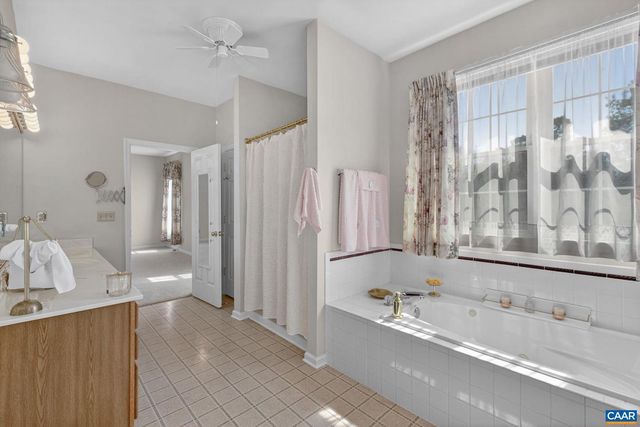 102 HAPPY VALLEY RD, Keswick, VA 22947