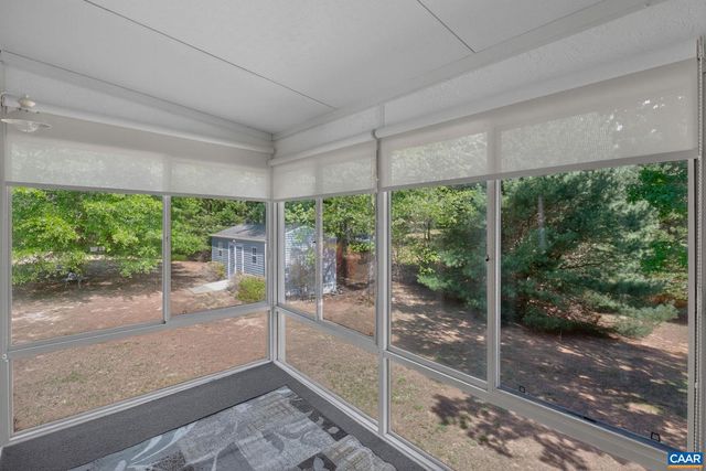 102 HAPPY VALLEY RD, Keswick, VA 22947