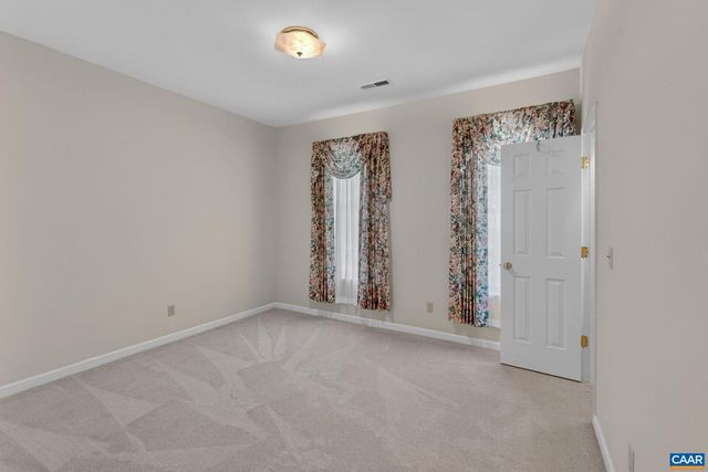102 HAPPY VALLEY RD, Keswick, VA 22947