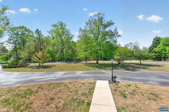 102 HAPPY VALLEY RD, Keswick, VA 22947