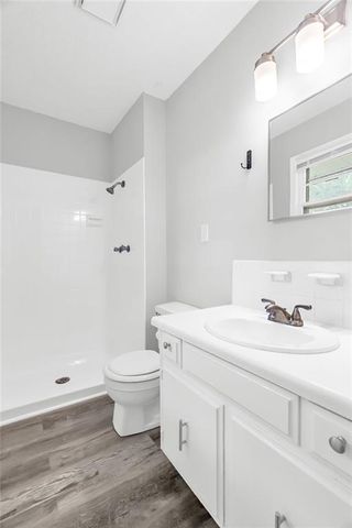1311 Highland Drive, Lee's Summit, MO 64081