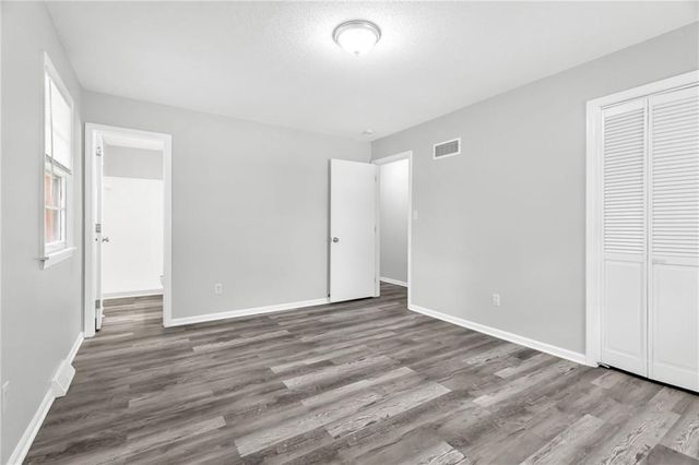 1311 Highland Drive, Lee's Summit, MO 64081
