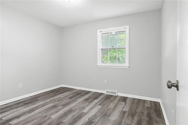 1311 Highland Drive, Lee's Summit, MO 64081