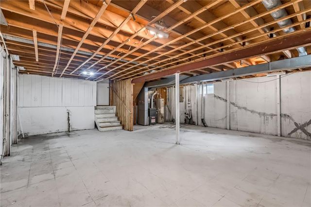 1311 Highland Drive, Lee's Summit, MO 64081