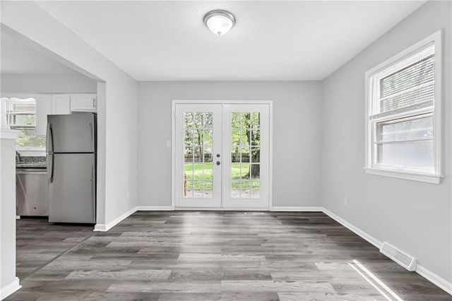 1311 Highland Drive, Lee's Summit, MO 64081