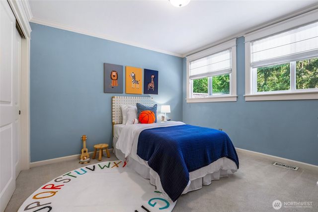 14225 248th Place SE, Issaquah, WA 98027