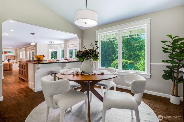 14225 248th Place SE, Issaquah, WA 98027
