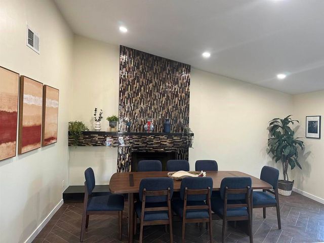 130 Rosemary Place, Chula Vista, CA 91910