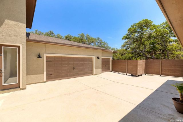 118 MADRONE TRL, Boerne, TX 78006