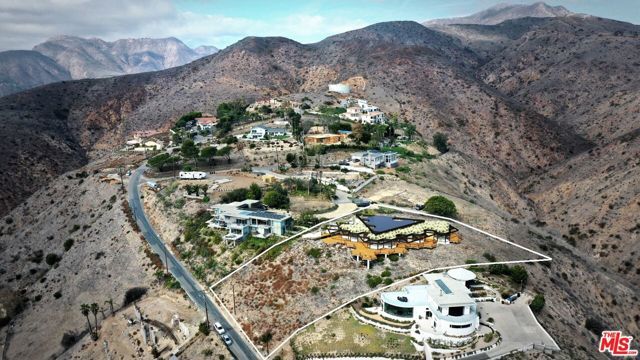 30000 Zenith Point Road, Malibu, CA 90265