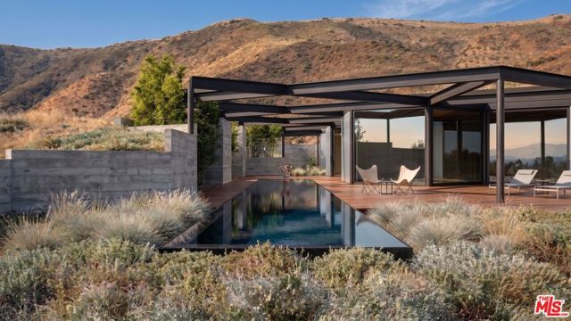 30000 Zenith Point Road, Malibu, CA 90265