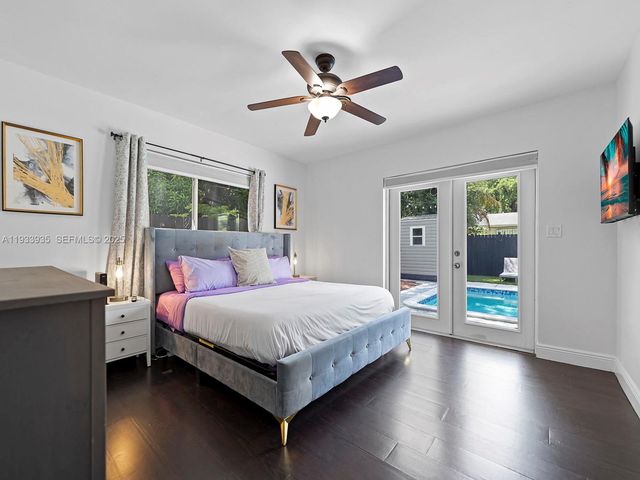 560 NE 161st St 0, Miami, FL 33162