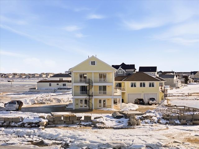 23 River Street, Seabrook, NH 03874