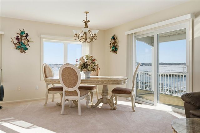 23 River Street, Seabrook, NH 03874