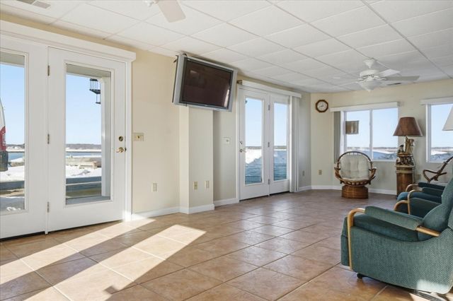 23 River Street, Seabrook, NH 03874