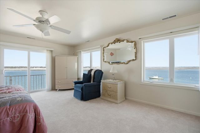 23 River Street, Seabrook, NH 03874