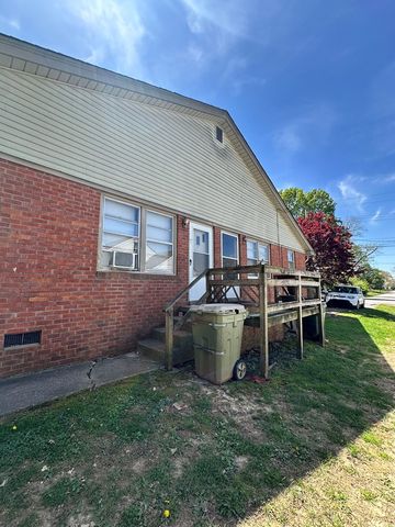432 Henderson Drive, Hopkinsville, KY 42240