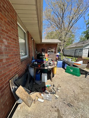 432 Henderson Drive, Hopkinsville, KY 42240