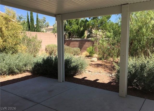 10372 Pink Cloud Court, Las Vegas, NV 89129