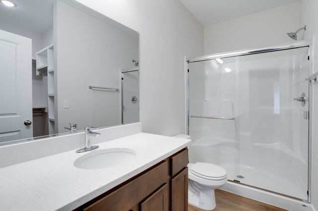 818 S Jay St, Valley Center, KS 67147