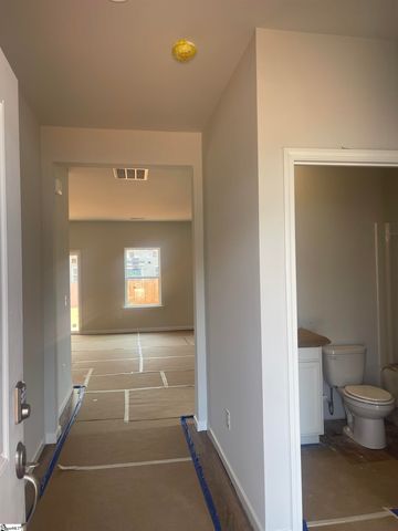 244 Green Pasture Road, Fountain Inn, SC 29644