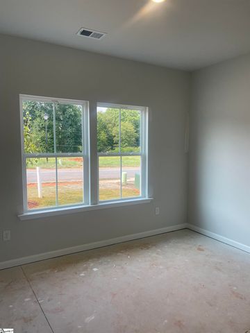 244 Green Pasture Road, Fountain Inn, SC 29644