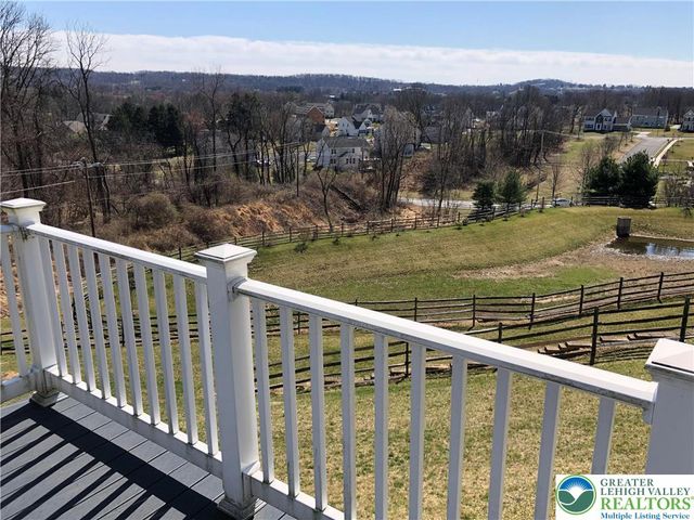 6137 Valley Forge Drive, Upper Saucon Twp, PA 18036