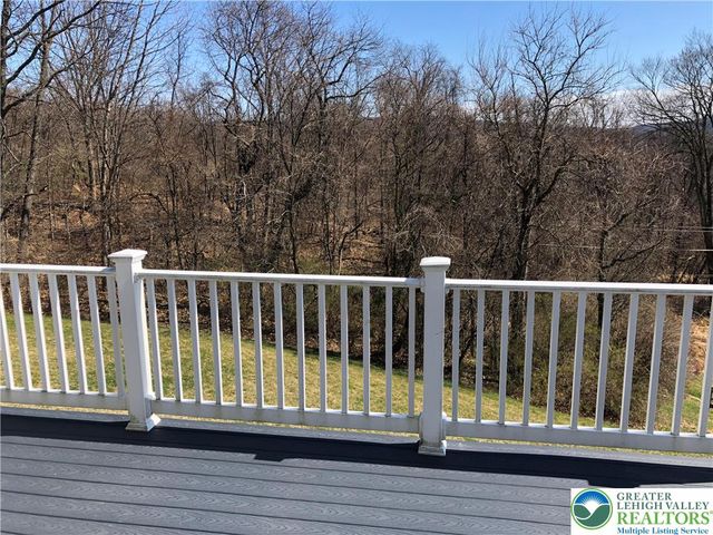 6137 Valley Forge Drive, Upper Saucon Twp, PA 18036