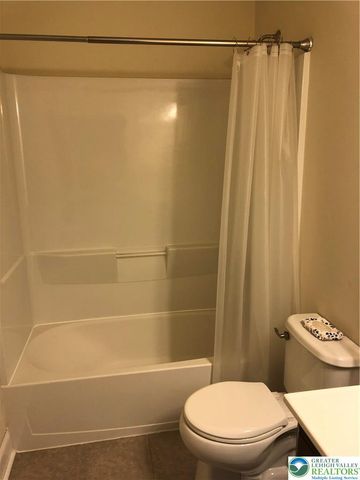 6137 Valley Forge Drive, Upper Saucon Twp, PA 18036