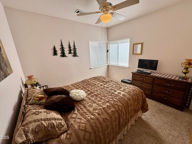 155 El Camino Way, Grants Pass, OR 97526