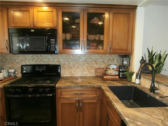 37 Via Lavendera, Rancho Santa Margarita, CA 92688