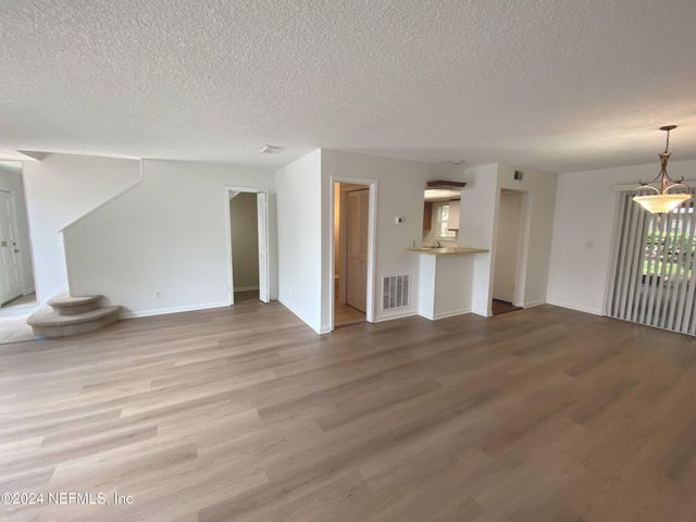 695 A1A N 126, Ponte Vedra Beach, FL 32082