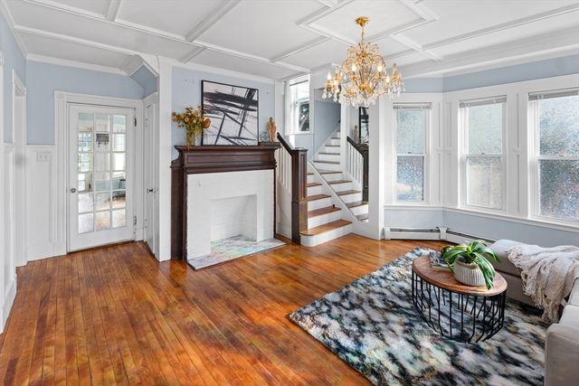 18 Greenleaf, Haverhill, MA 01835