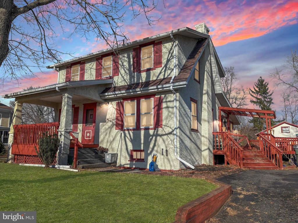 1413 OLD SCHUYLKILL RD, Spring City, PA 19475