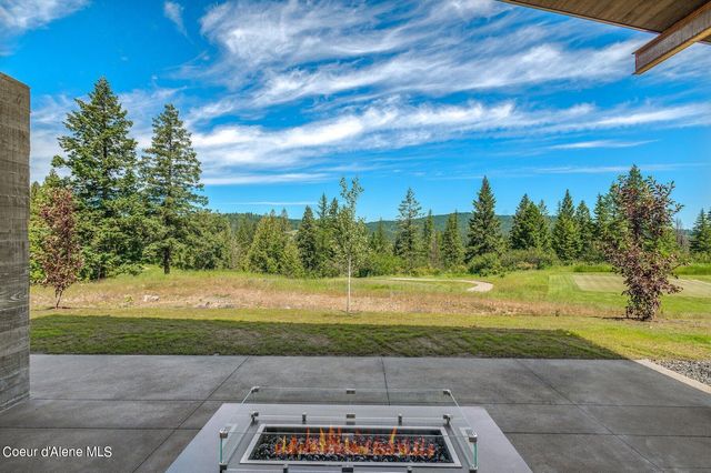 15055 S CHALK HILL DR, Coeur D'alene, ID 83814