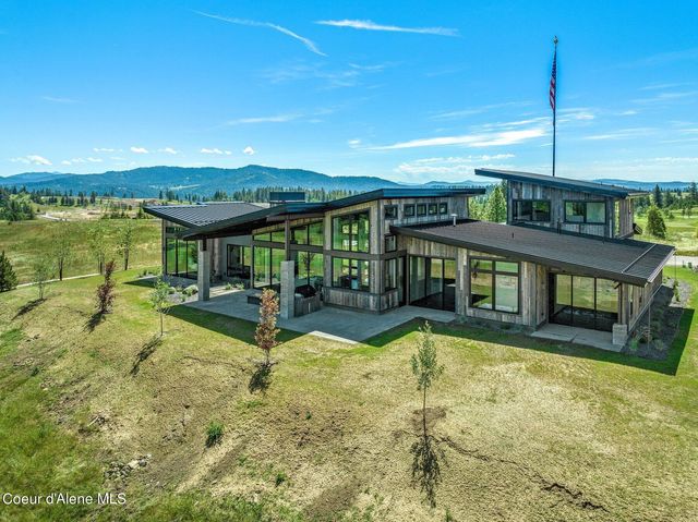 15055 S CHALK HILL DR, Coeur D'alene, ID 83814