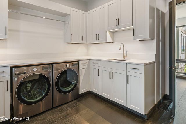 15055 S CHALK HILL DR, Coeur D'alene, ID 83814