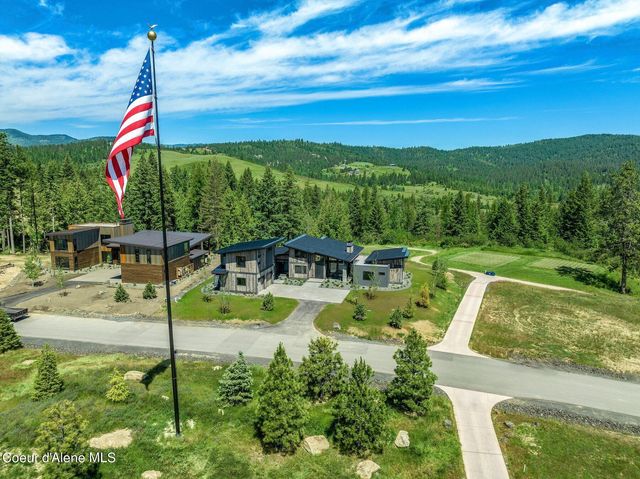 15055 S CHALK HILL DR, Coeur D'alene, ID 83814