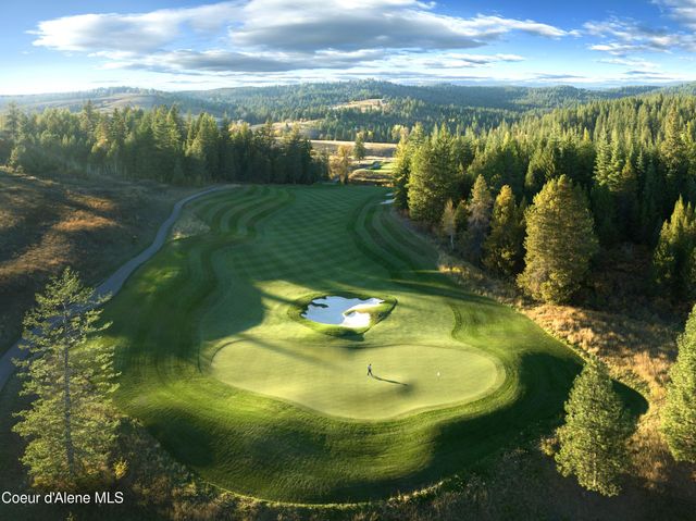 15055 S CHALK HILL DR, Coeur D'alene, ID 83814