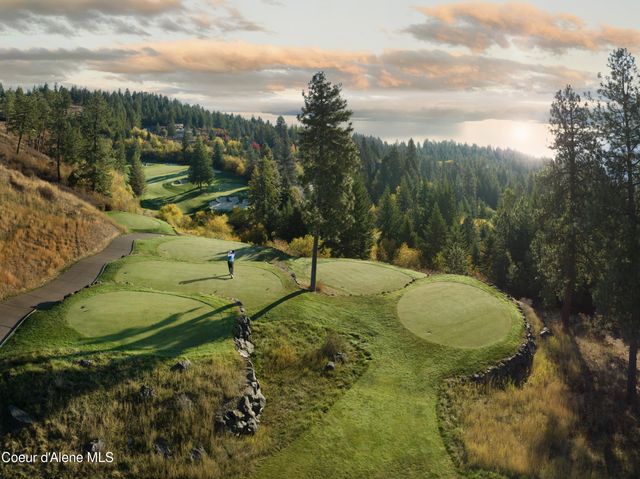 15055 S CHALK HILL DR, Coeur D'alene, ID 83814