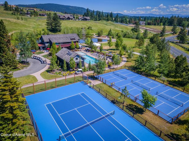 15055 S CHALK HILL DR, Coeur D'alene, ID 83814