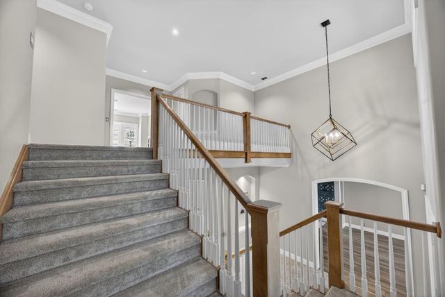 7672 Marina Cove Dr, Sacramento, CA 95831