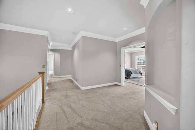 7672 Marina Cove Dr, Sacramento, CA 95831